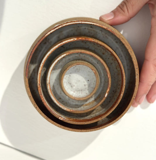 Lucy Rutter -Set Sixteen tondo (Shino)