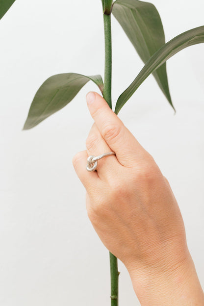 HOUSE OF AQUILA - Ritual Jewellery - Nudo Mama Ring