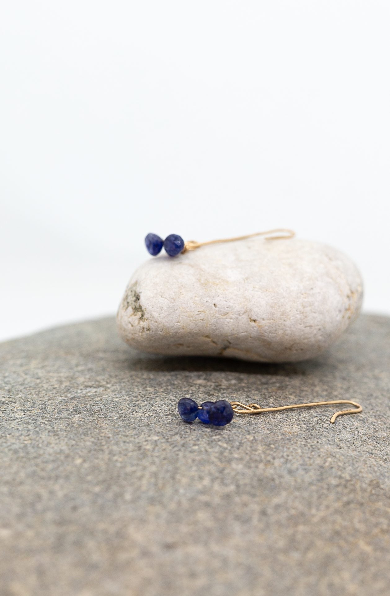 CLARE MASON –  Blue Sapphire Earrings Gold