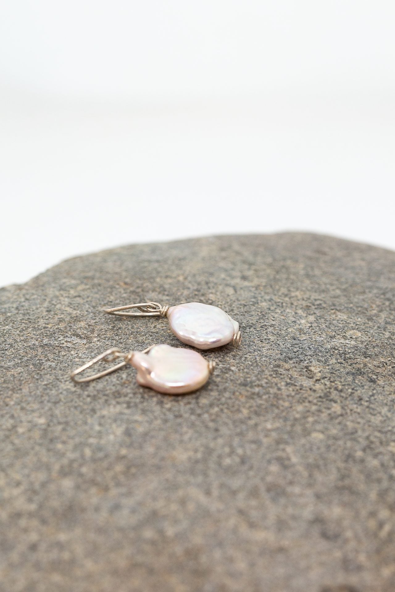 CLARE MASON – Silver & Pearl Drop Earrings